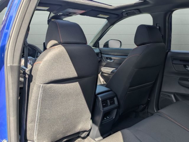 Certified 2025 Honda CR-V Sport image 28