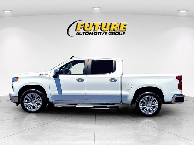 Used 2023 Chevrolet Silverado 1500 LT AWD/4WD image 7