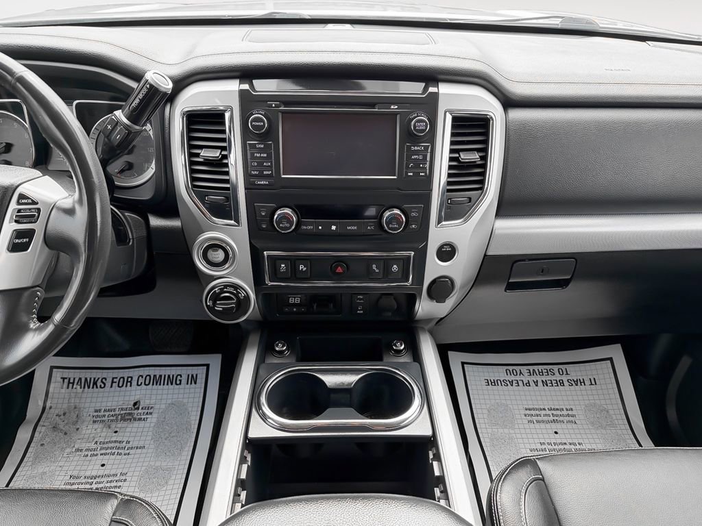 Used 2018 Nissan Titan PRO-4X w/ Pro-4x Convenience Package image 17