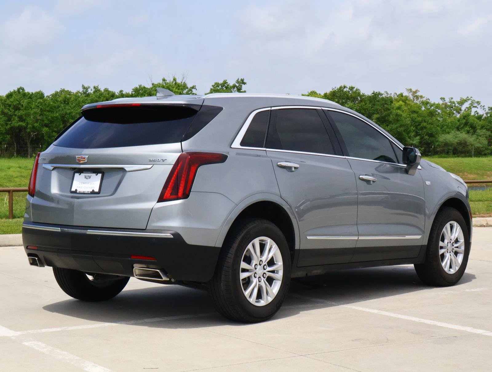 Used 2024 Cadillac XT5 Luxury FWD image 5