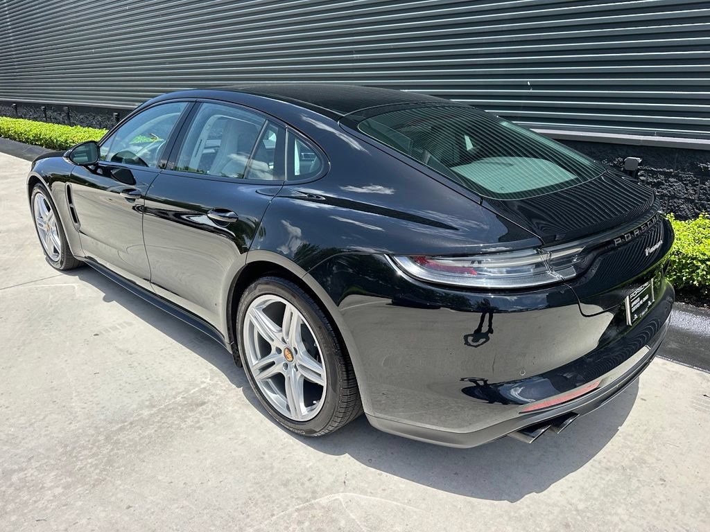 Certified 2023 Porsche Panamera Platinum Edition w/ Assistance Package RWD image 3