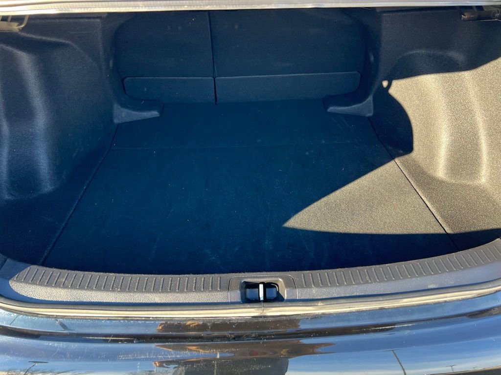 Used 2024 Toyota Corolla LE image 21