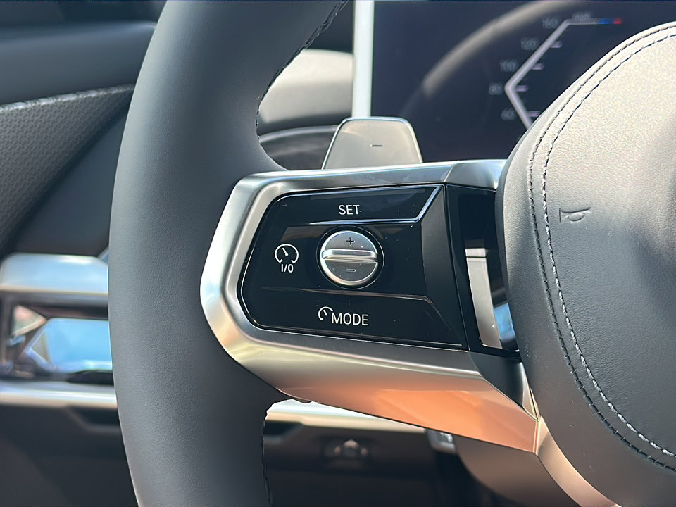 New 2026 BMW 740i w/ Premium Package image 20