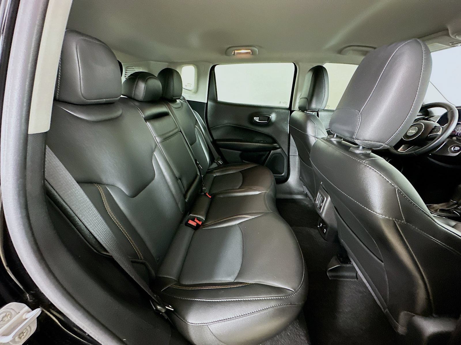 Used 2019 Jeep Compass Limited w/ Safety & Security Group AWD/4WD image 39