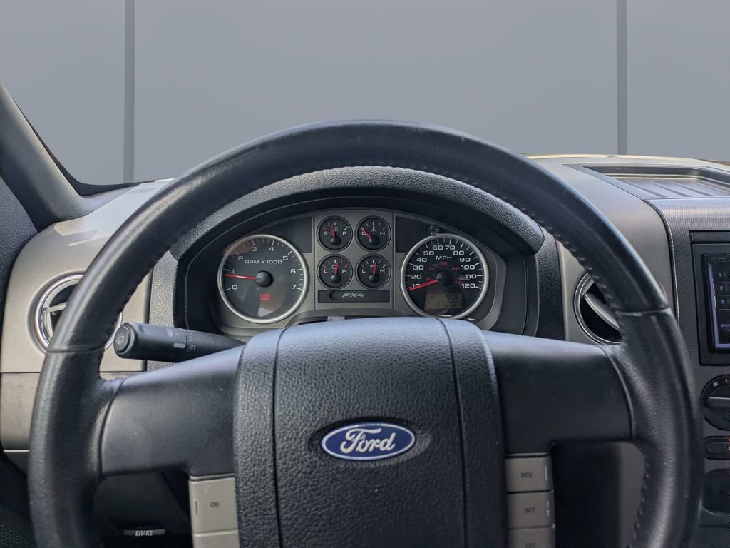 Used 2005 Ford F150 XLT AWD/4WD image 27