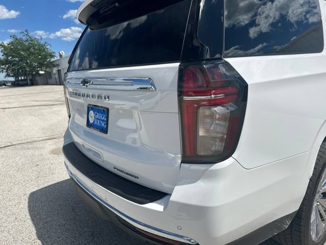 Used 2021 Chevrolet Suburban Premier w/ Premium Package AWD/4WD image 13