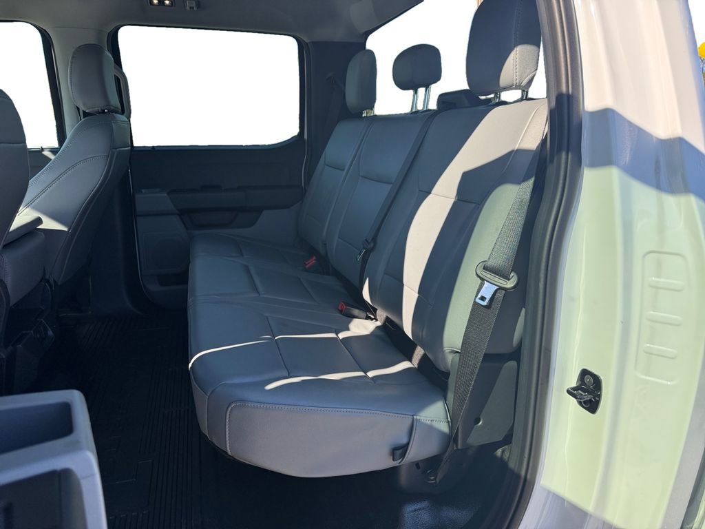 New 2025 Ford F250 XL w/ XL Off-Road Package image 16