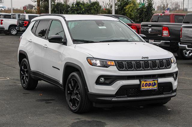 New 2026 Jeep Compass Latitude image 5