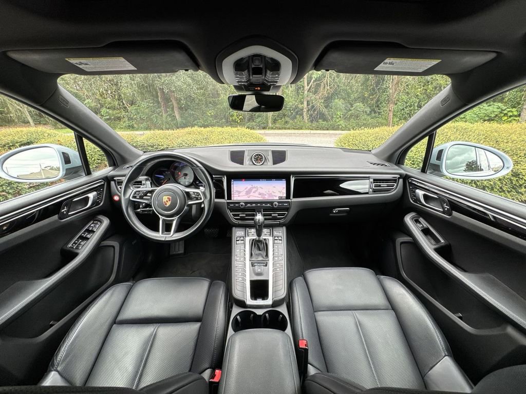 Used 2020 Porsche Macan S image 25