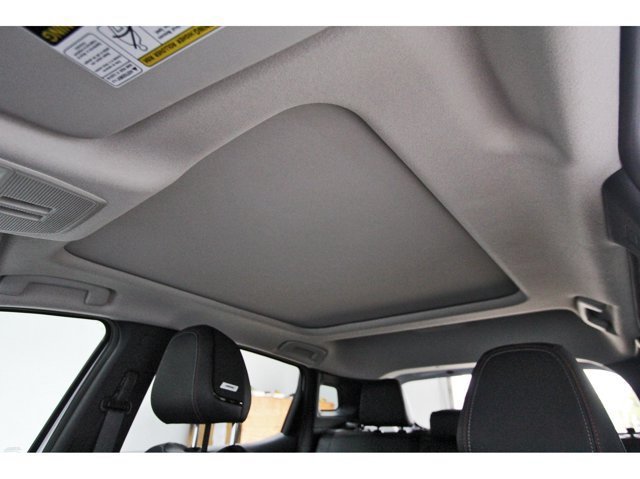 New 2027 Nissan Kicks SR w/ SR Premium Package FWD image 29