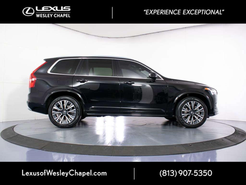 Used 2022 Volvo XC90 T5 Momentum w/ Advanced Package FWD image 4