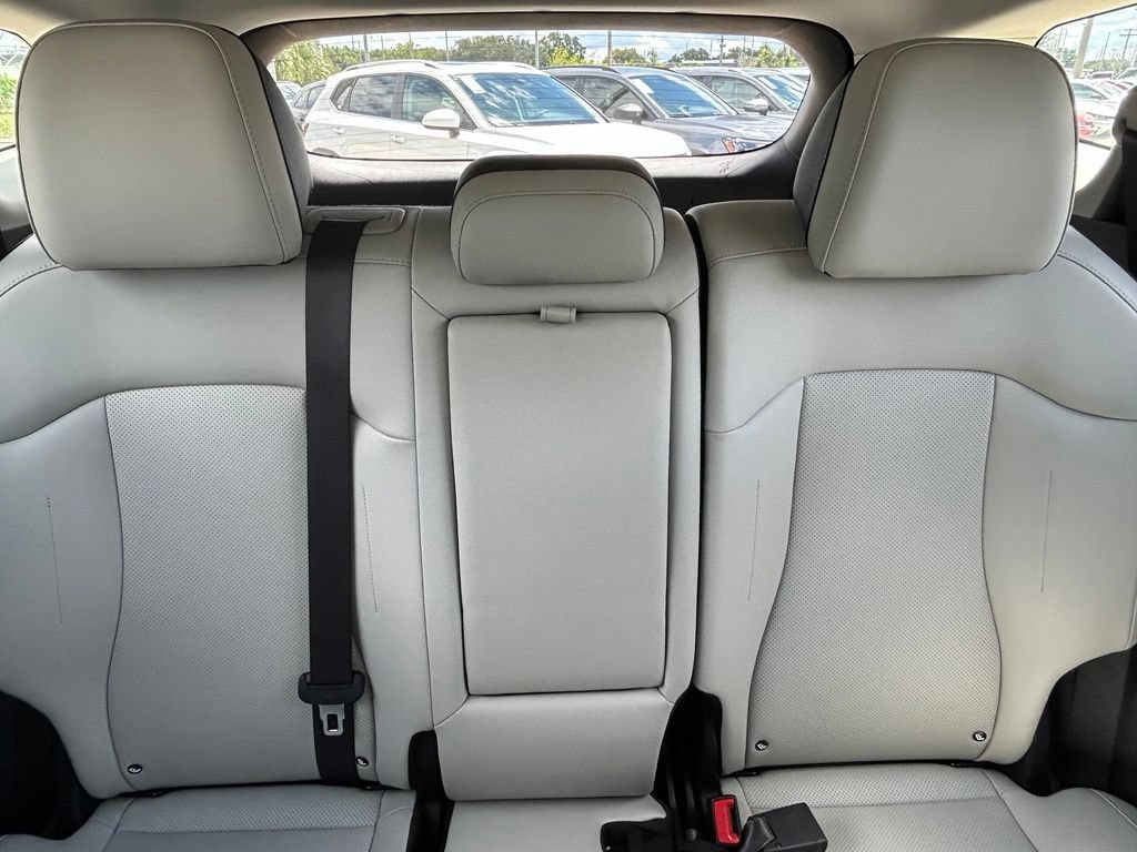 Used 2024 Kia Sportage EX FWD image 13