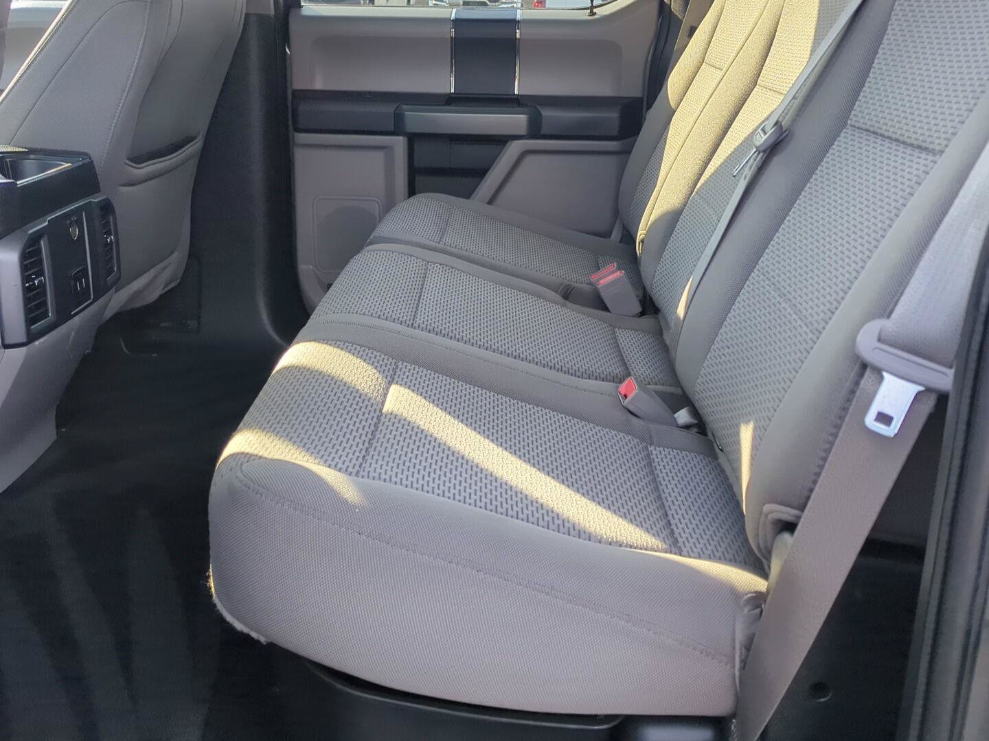 Used 2018 Ford F150 XLT AWD/4WD image 10