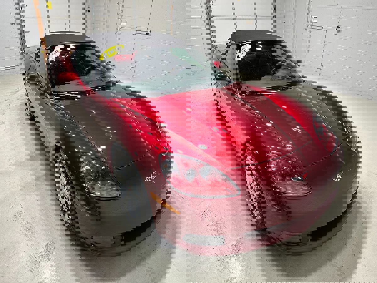 Used 2006 Chevrolet Corvette Convertible w/ Preferred Equipment Group image 3