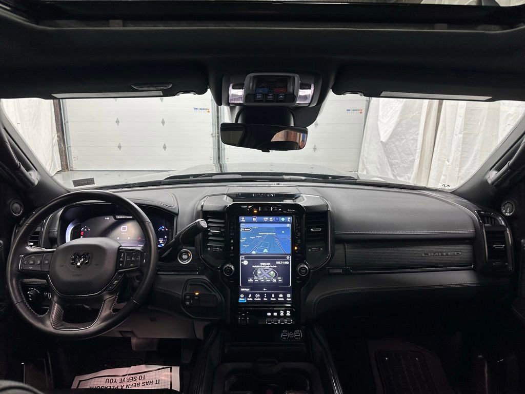 Used 2024 RAM 2500 Limited image 37