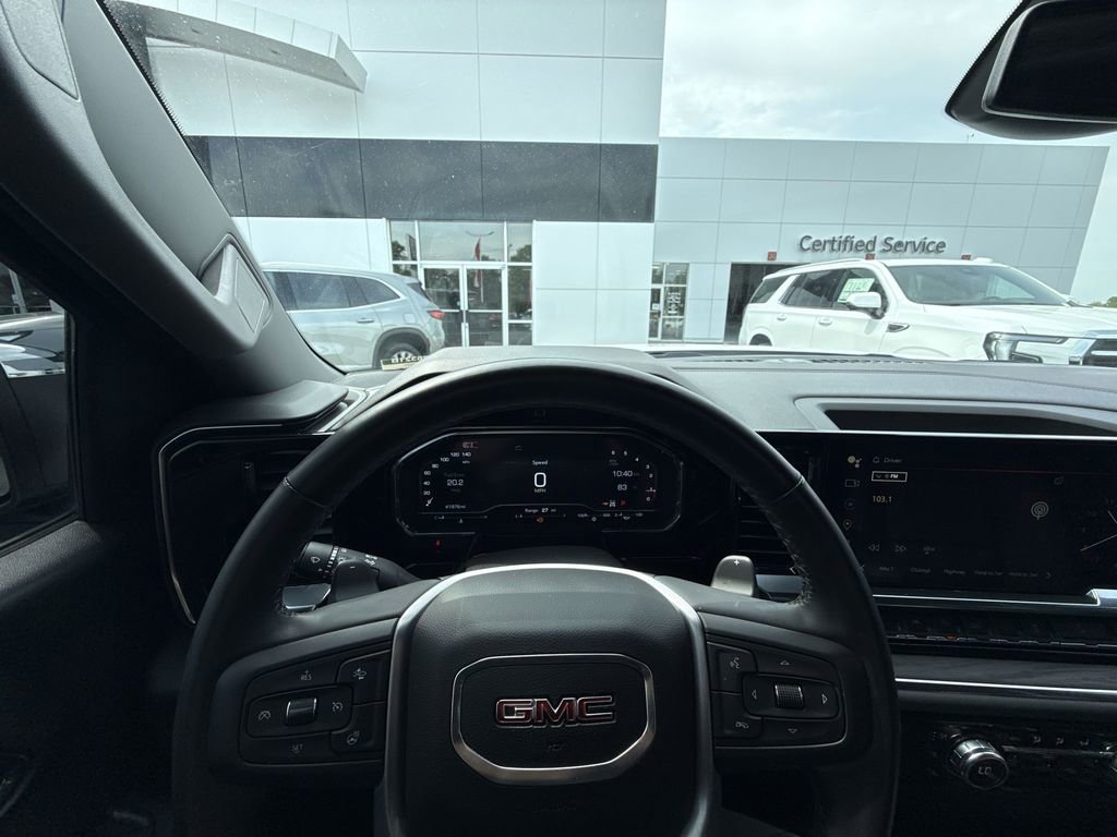 Certified 2024 GMC Sierra 1500 SLT w/ SLT Convenience Package AWD/4WD image 17