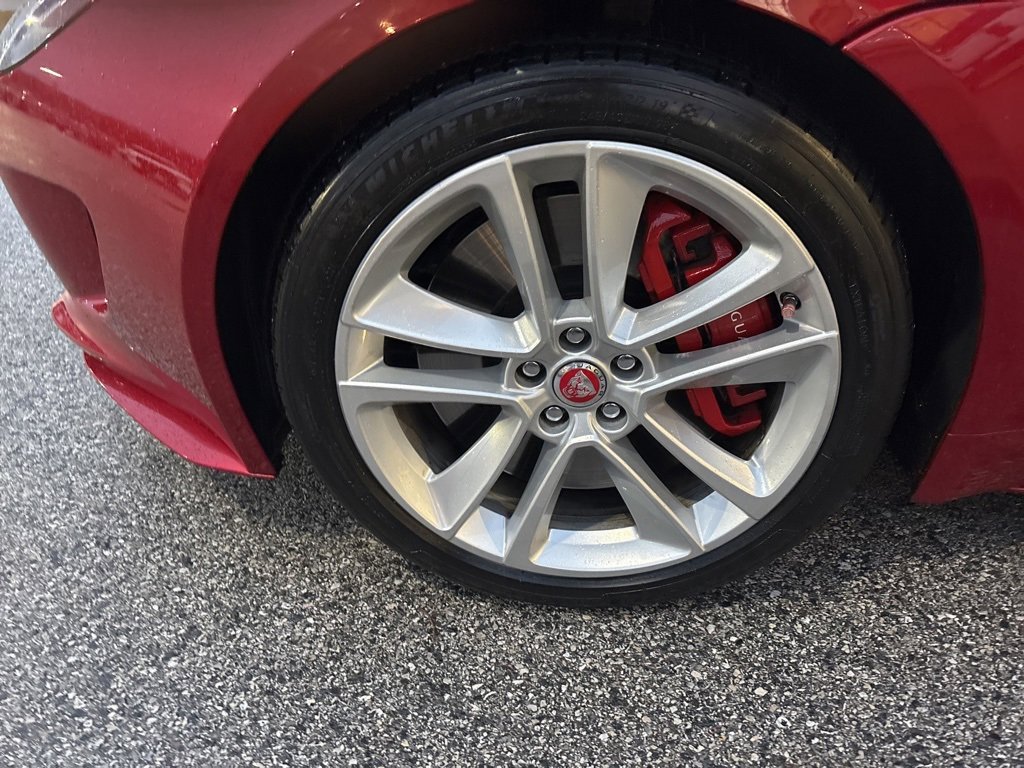 Used 2016 Jaguar F-TYPE S image 8