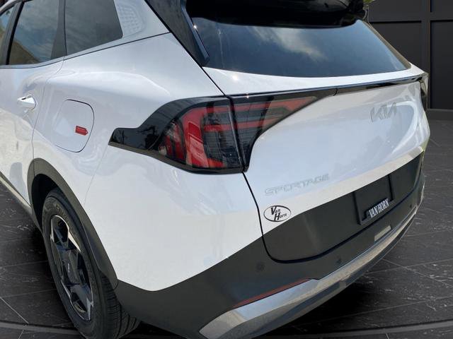 New 2026 Kia Sportage EX image 38