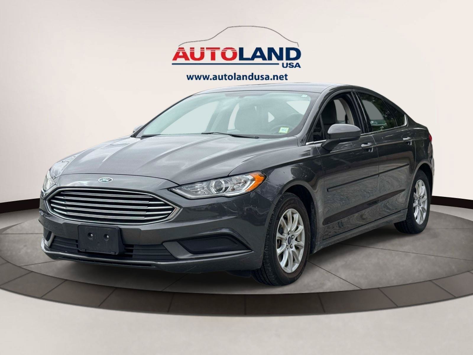 Used 2017 Ford Fusion S FWD image 1