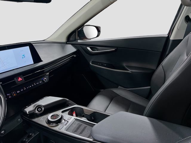 Certified 2023 Kia EV6 Wind image 24