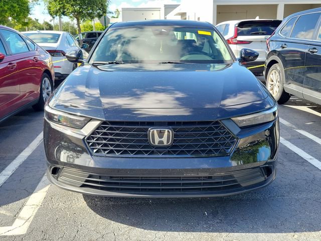 Certified 2025 Honda Accord SE video 2