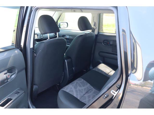 Used 2015 Scion xB image 8