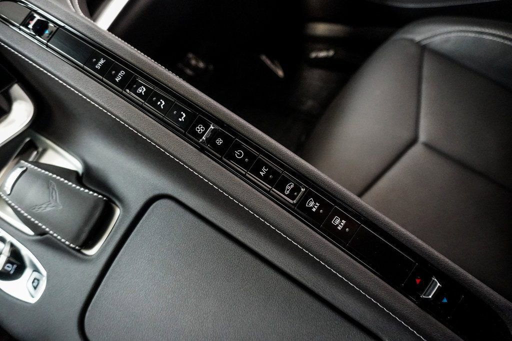 Used 2024 Chevrolet Corvette Z06 image 24