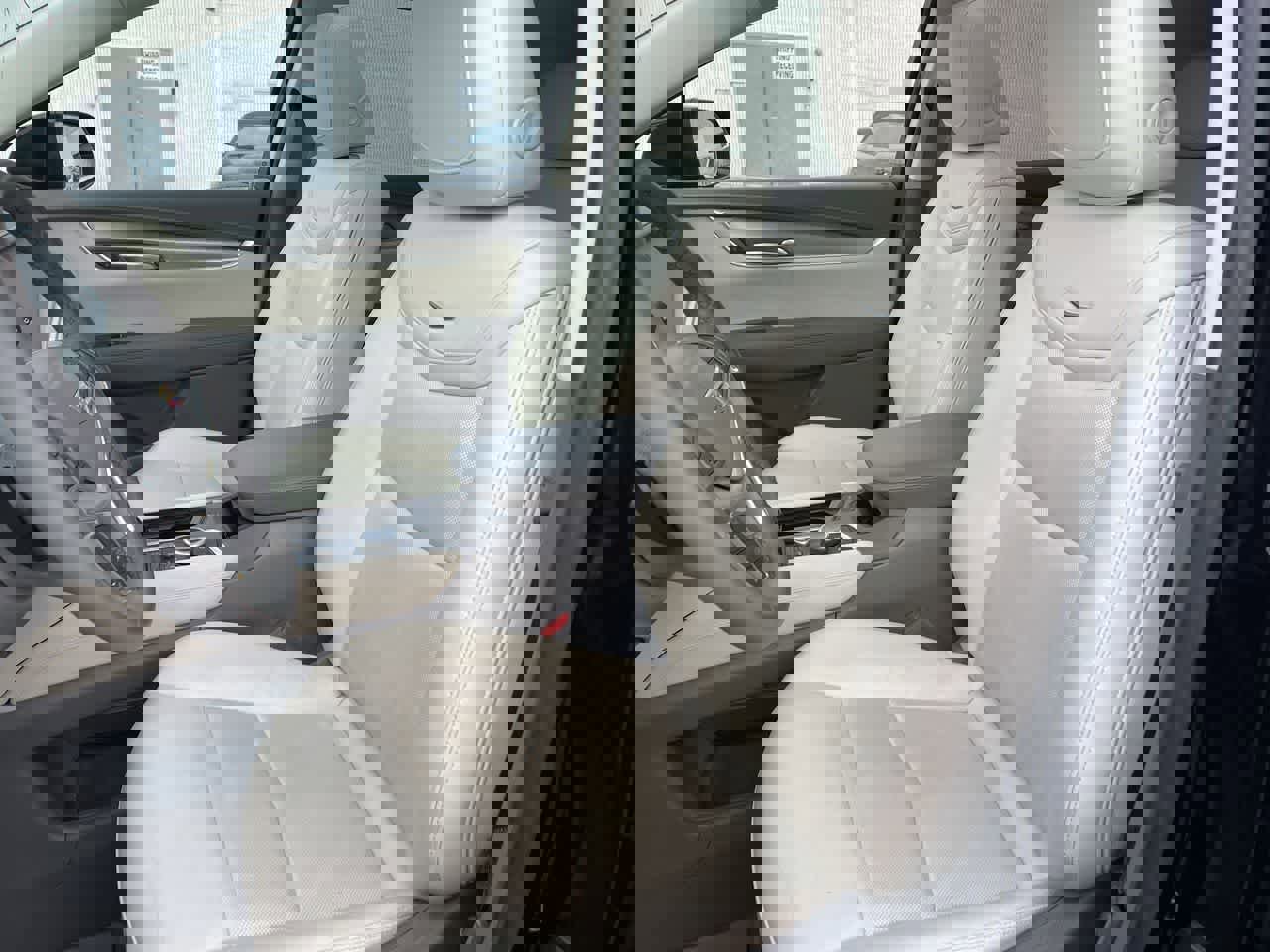 Certified 2022 Cadillac XT5 Premium Luxury image 12