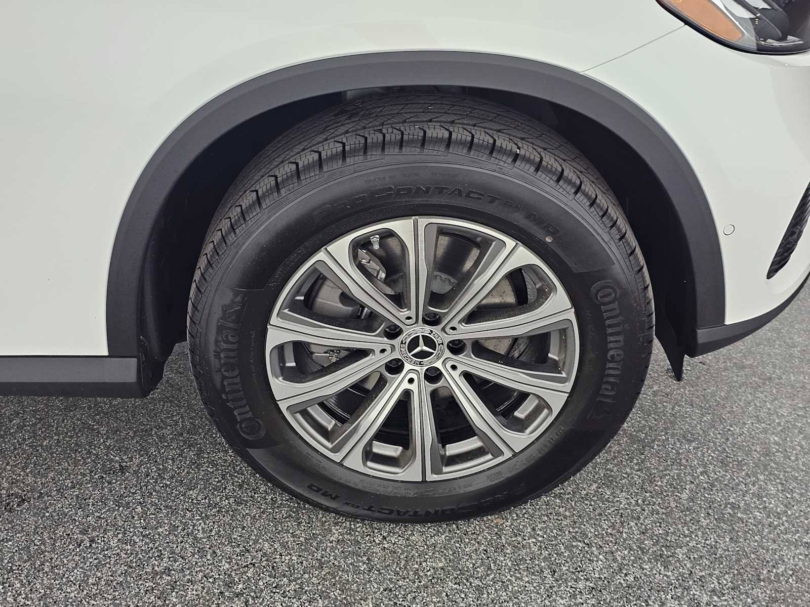 Used 2026 Mercedes-Benz GLC 300 image 9