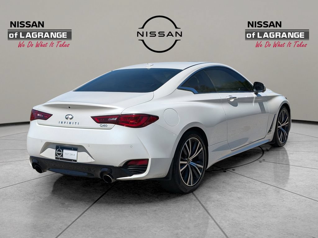 Used 2022 INFINITI Q60 3.0t Luxe w/ Essential Package RWD image 5