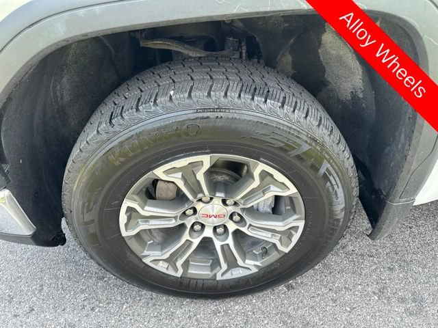 Used 2025 GMC Sierra 1500 SLT AWD/4WD image 28