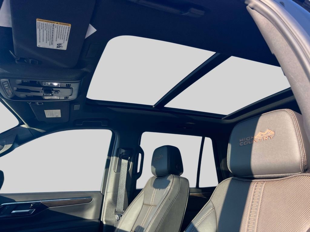 Used 2025 Chevrolet Tahoe High Country image 21
