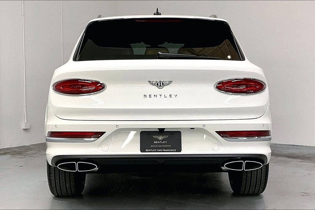 New 2026 Bentley Bentayga AWD/4WD image 5