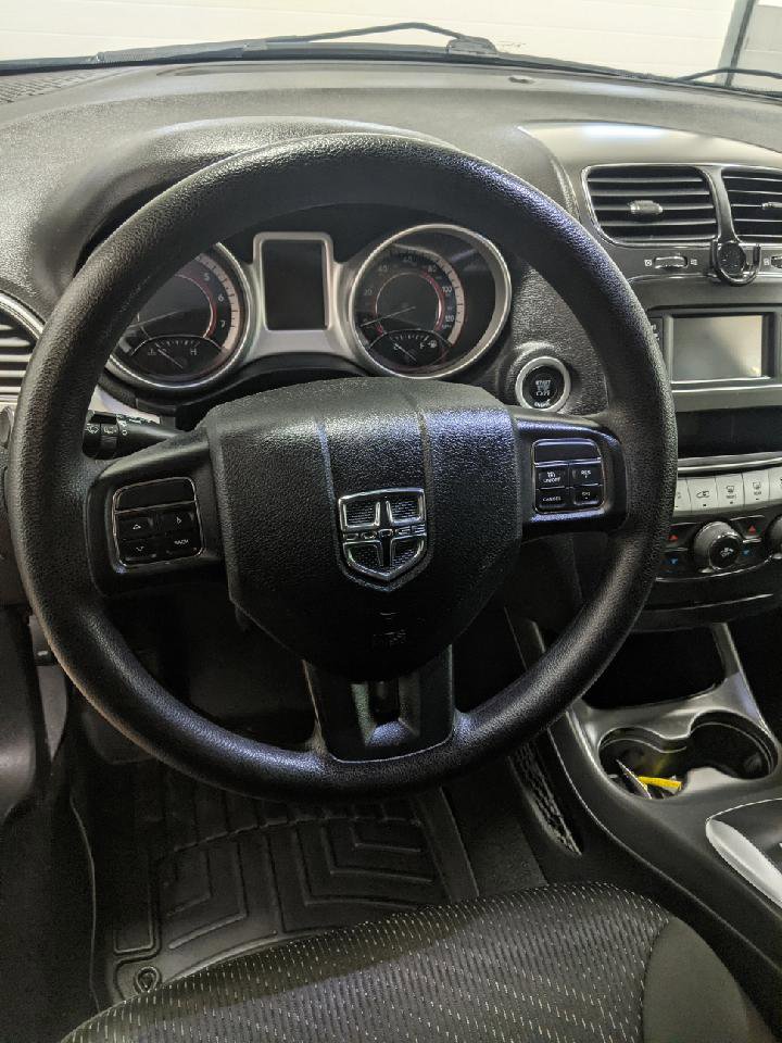 Used 2012 Dodge Journey SXT w/ Popular Equipment Group image 5