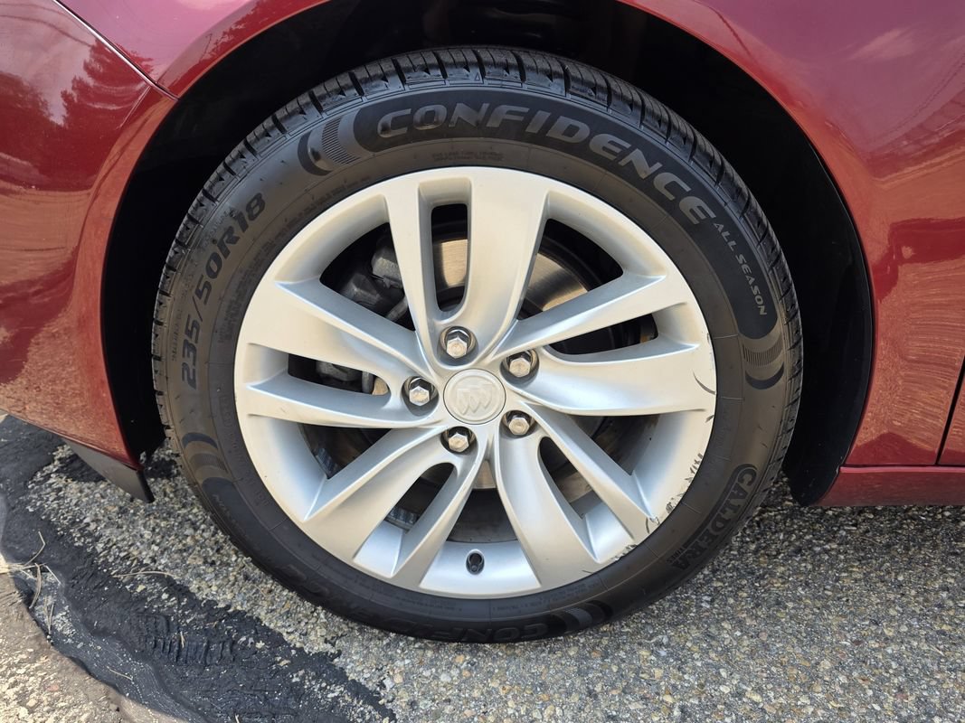 Used 2016 Buick Regal Premium AWD/4WD image 35