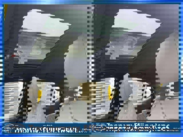 Used 2024 Genesis G70 3.3T Advanced w/ Sport Prestige Package image 20