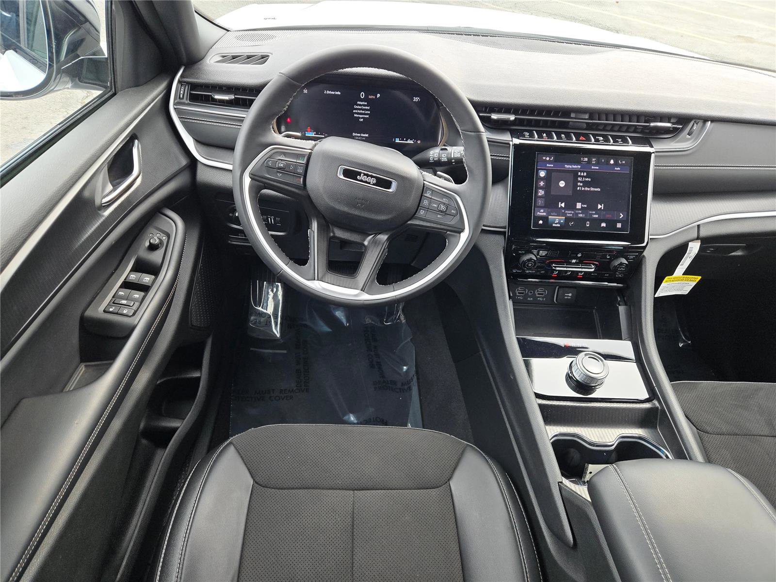 Certified 2024 Jeep Grand Cherokee Altitude image 22