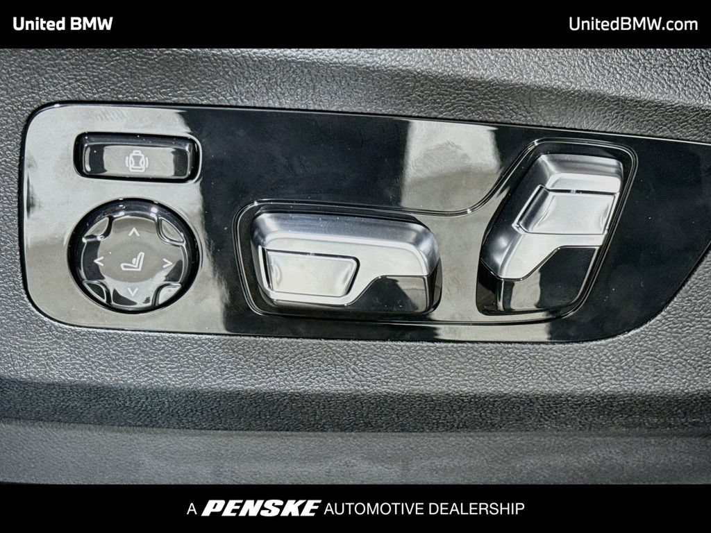 New 2027 BMW X7 xDrive40i w/ Executive Package AWD/4WD image 11
