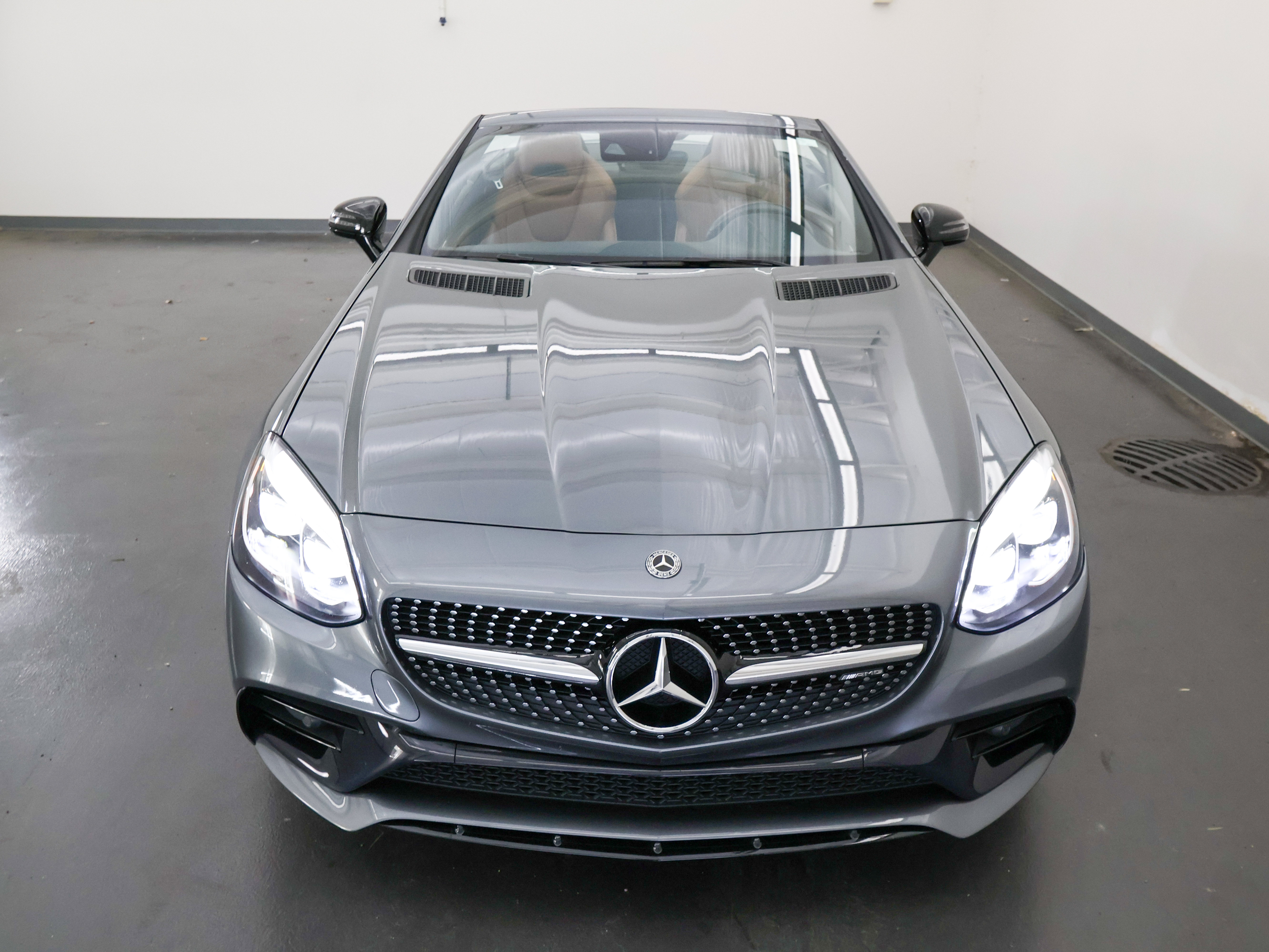 Used 2019 Mercedes-Benz SLC 43 AMG image 10