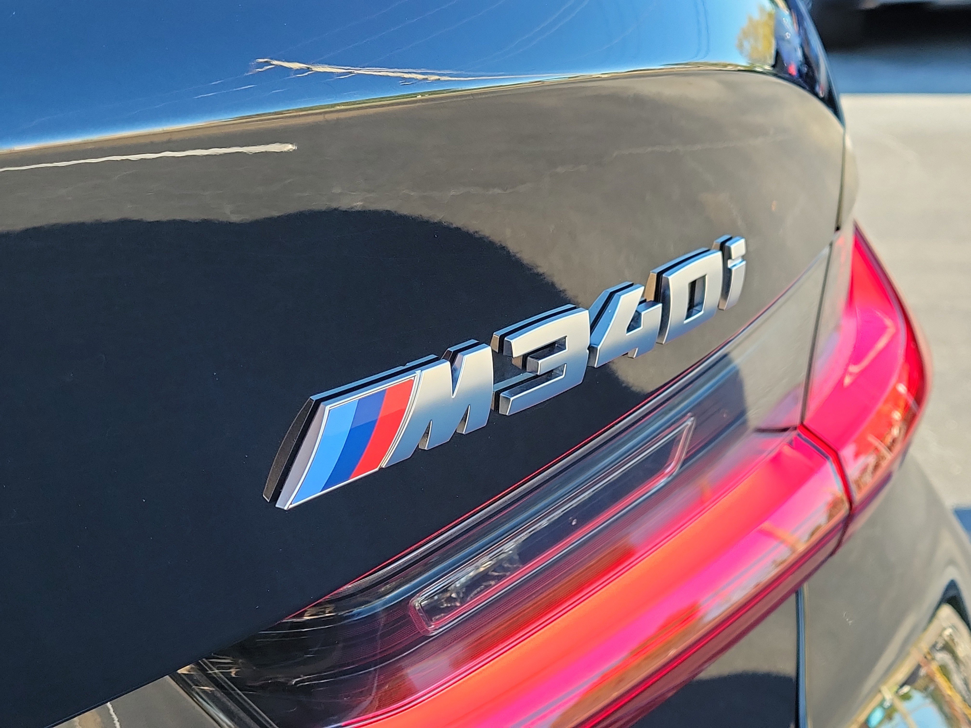 Used 2025 BMW M340i Sedan image 5