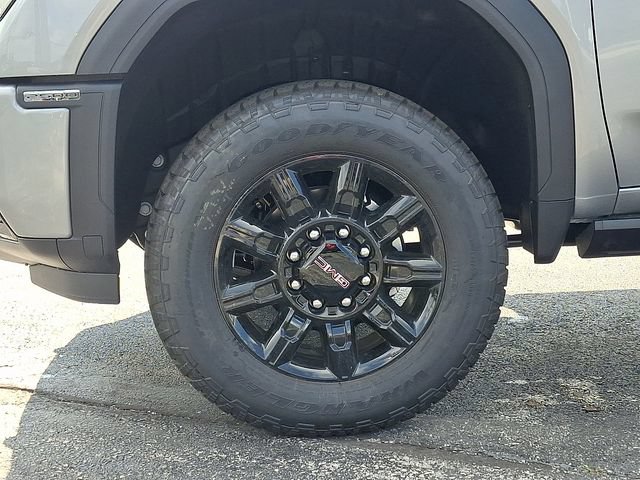 New 2026 GMC Sierra 2500 AT4 AWD/4WD image 5