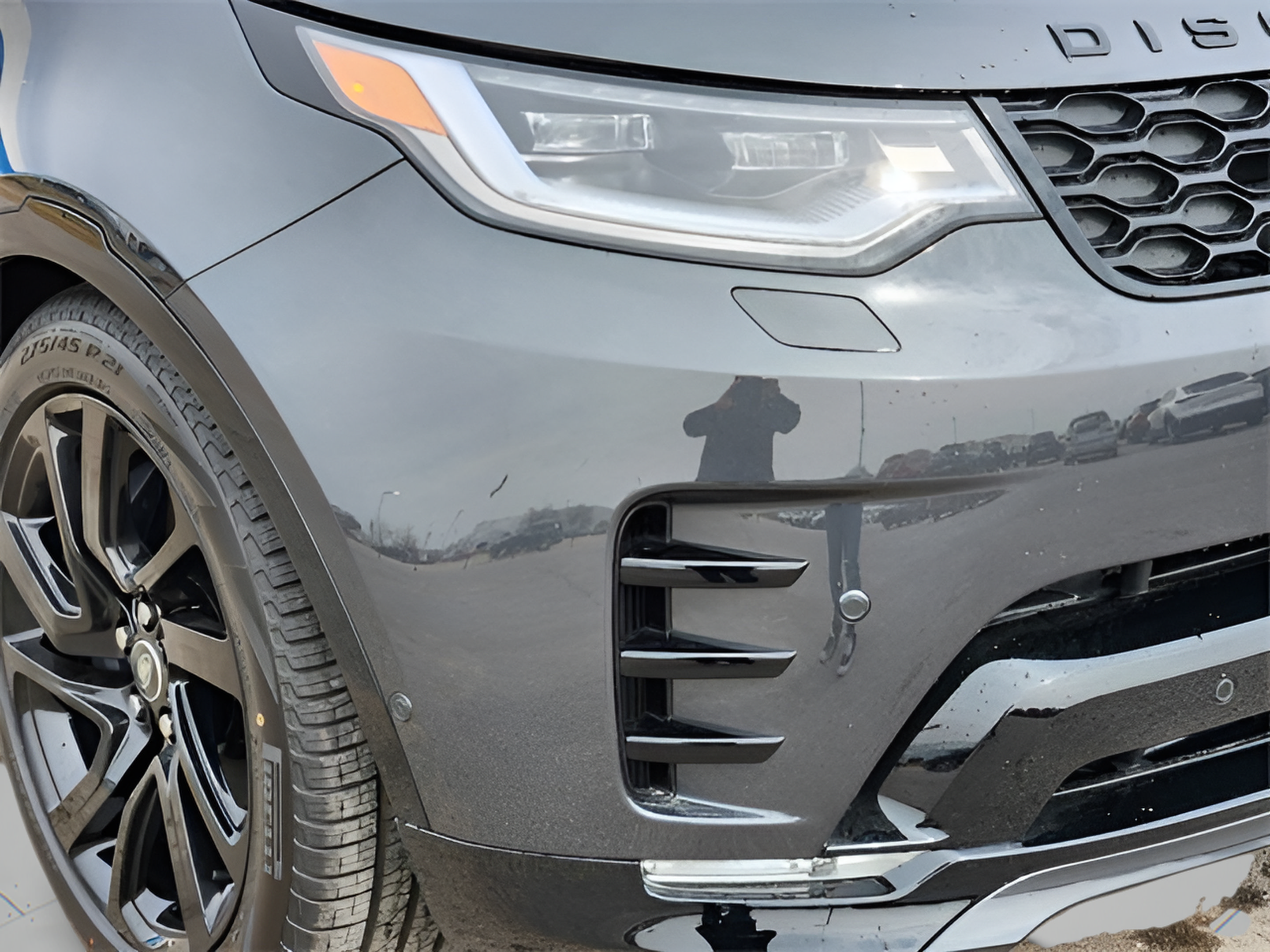 New 2025 Land Rover Discovery Dynamic SE AWD/4WD image 30