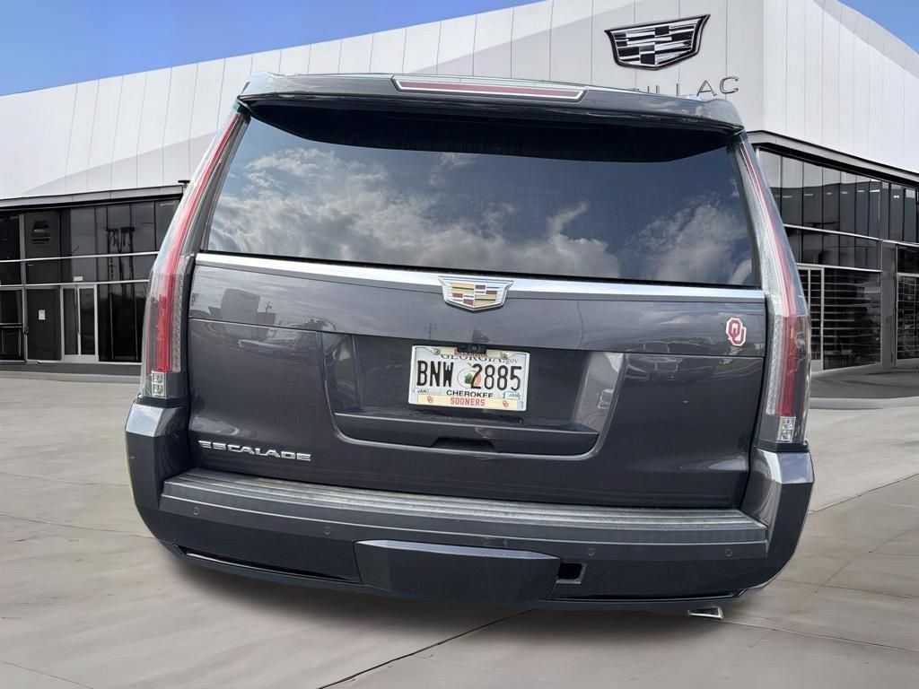 Used 2017 Cadillac Escalade Premium Luxury AWD/4WD image 14
