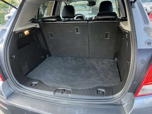 Used 2015 Chevrolet Trax LTZ w/ LPO, Cargo Package FWD image 12