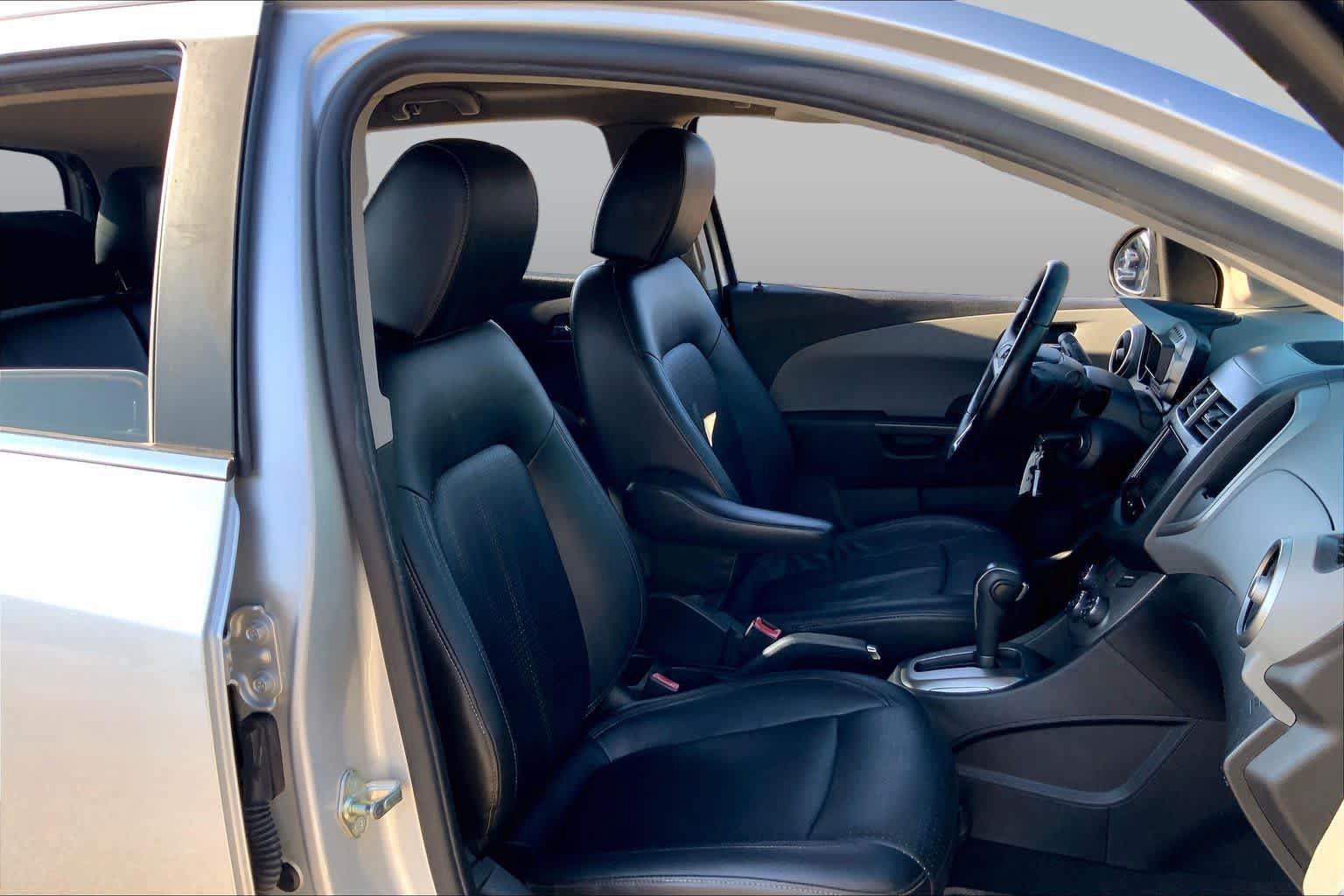 Used 2013 Chevrolet Sonic LTZ FWD image 8