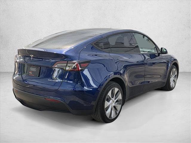 Used 2023 Tesla Model Y Long Range image 5