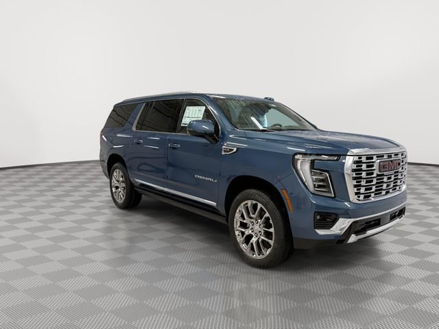 New 2026 GMC Yukon XL Denali w/ Sun & Power Step Package image 12