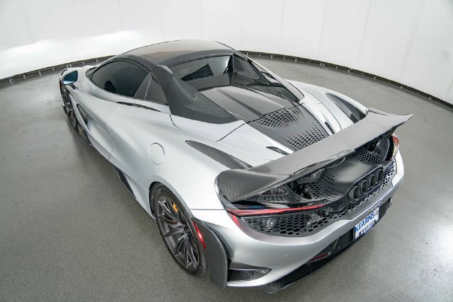 Used 2022 McLaren 765LT RWD image 31