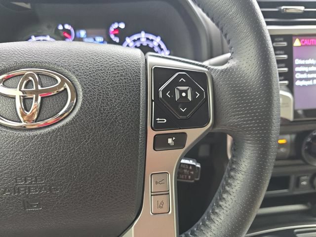 Used 2022 Toyota 4Runner SR5 RWD image 18