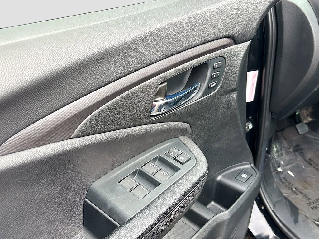 Used 2023 Honda Ridgeline RTL-E image 18